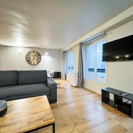 Urban Flat 89 - Large Flat For 10 Guests Apartment *