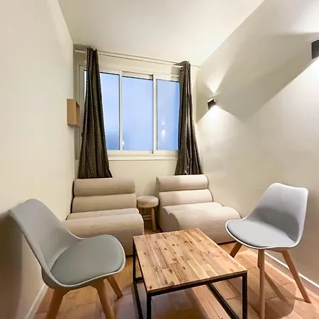 Apartment Urban Flat 89 - Large Flat For 10 Guests Paris