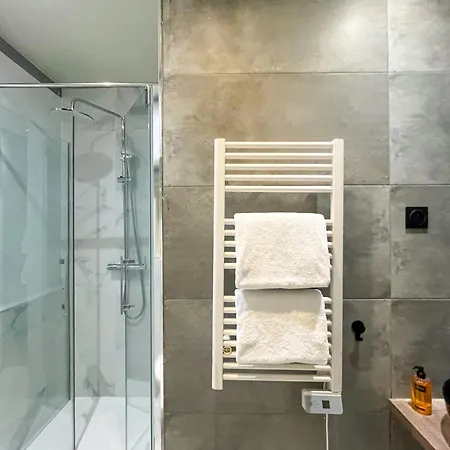 Urban Flat 89 - Large Flat For 10 Guests Apartment Paris